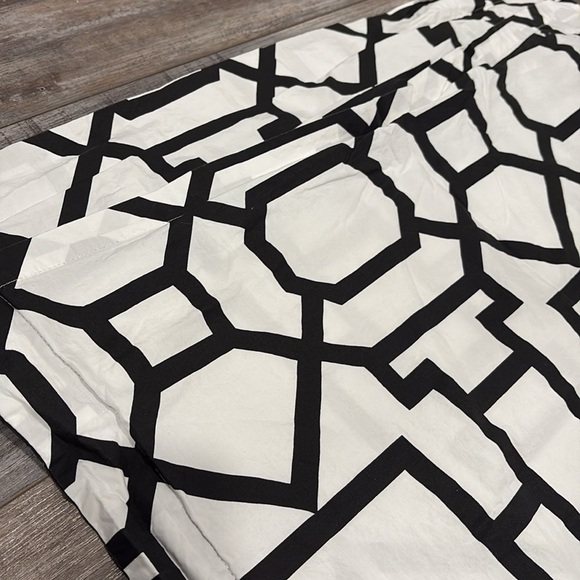 Pottery Barn Fillmore euro sham lot - Picture 5 of 8